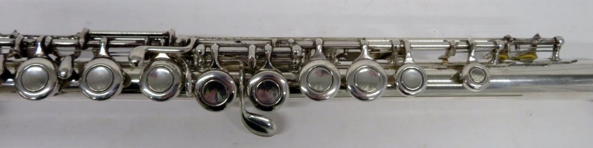 Yamaha 411 Flute Series II With Case. Serial Number: 311776. Please Note That This Item H - Image 6 of 12