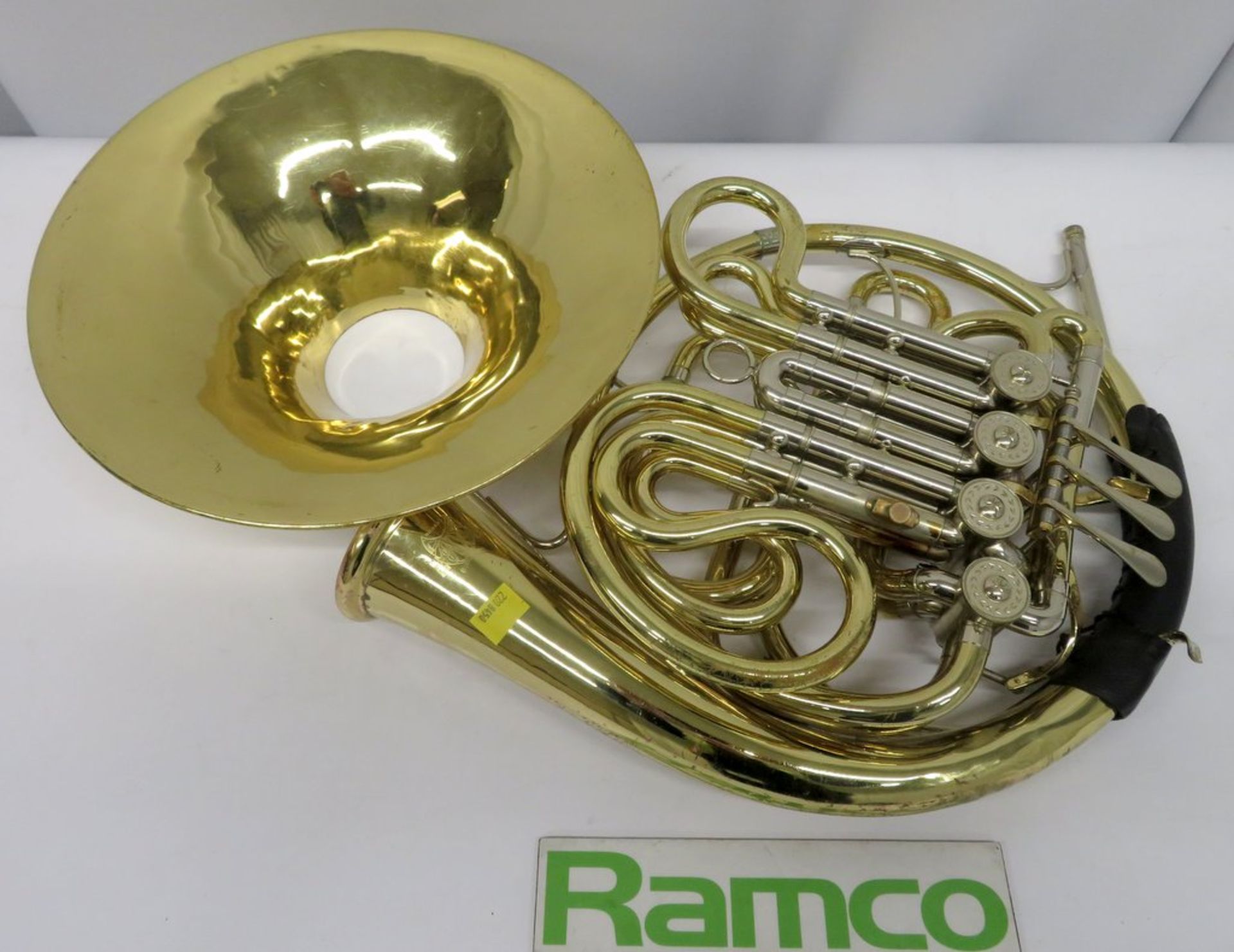 Paxman 25L Horn With Case. Serial Number: 4800. Please Note This Item Has Not Been Tested - Image 3 of 19