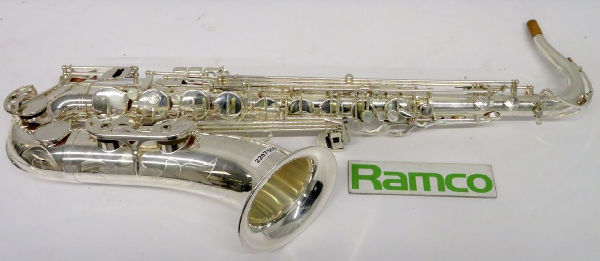 Henri Selmer Super Action 80 Serie 2 Tenor Saxophone With Case. Serial Number: N.607728. - Image 3 of 20