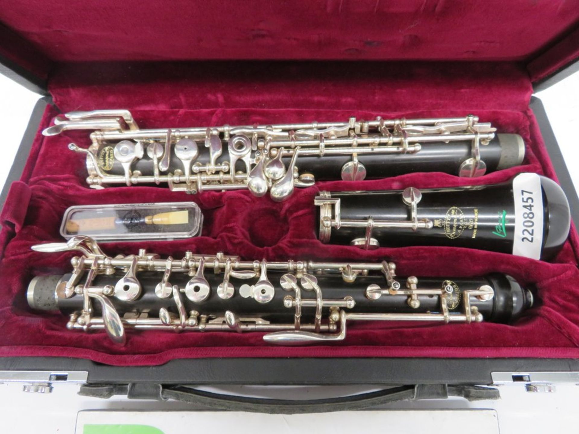 Buffet Green Line BC Oboe With Case. Serial Number: G11814. Please Note That This Item Has - Image 2 of 15