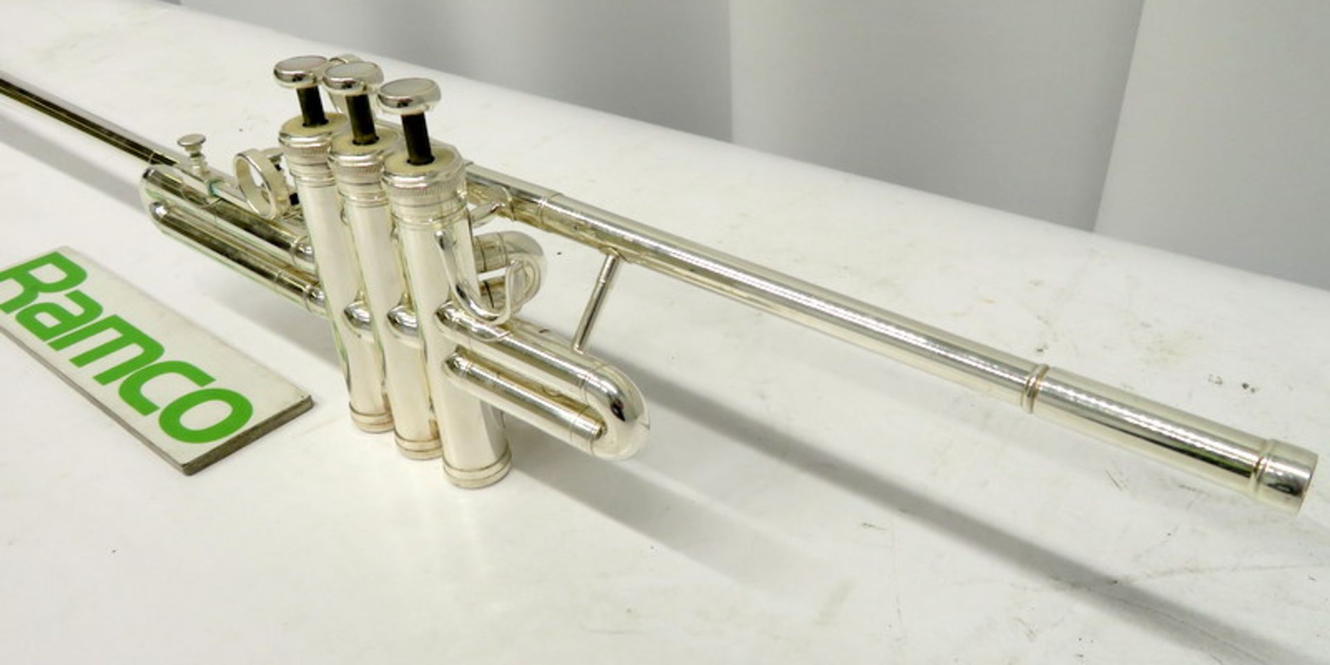 Besson International BE706 Fanfare Trumpet With Case. Serial Number: 890888. Please Note T - Image 7 of 15