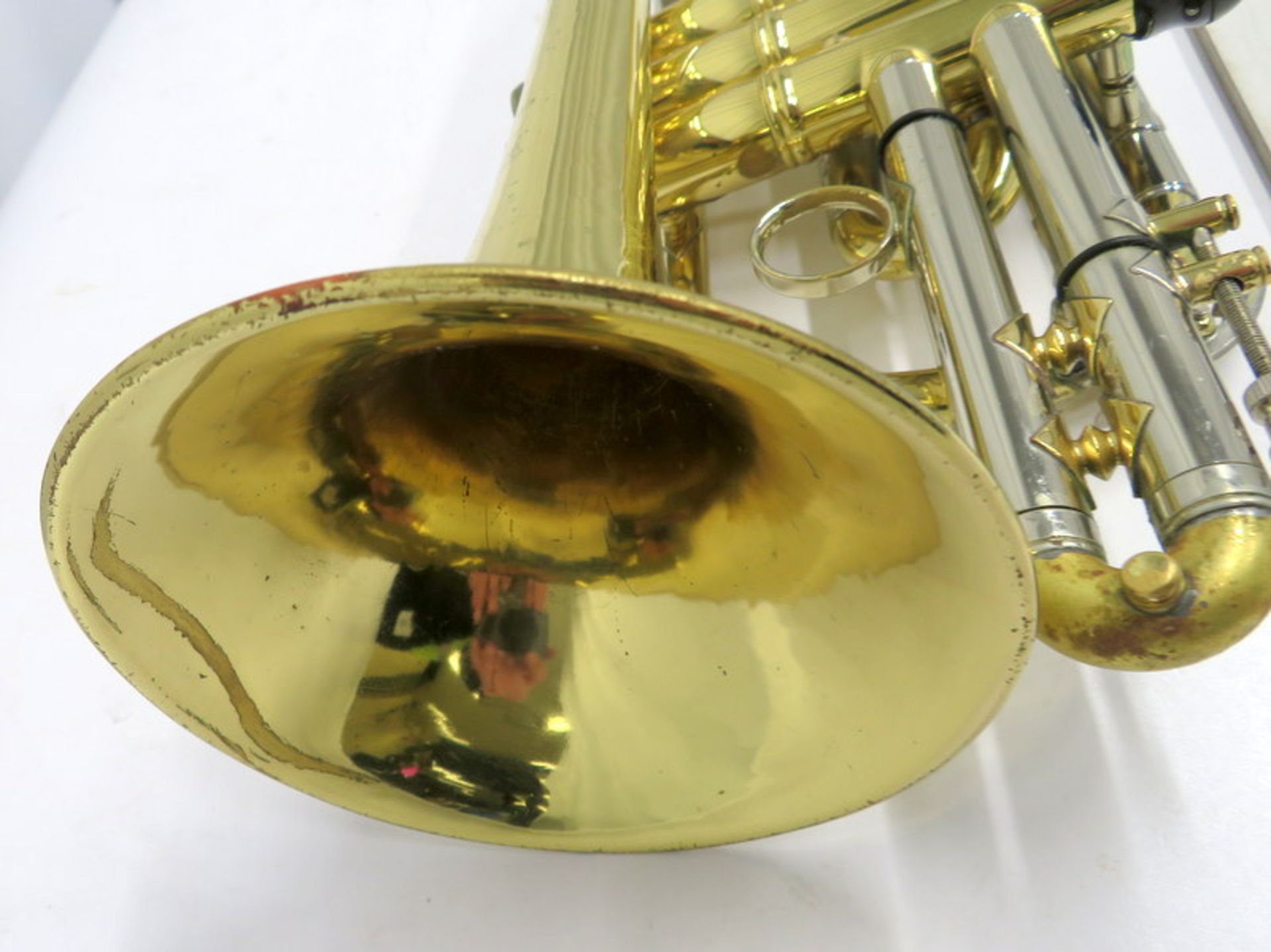 Bach Stradivarius 184 Cornet With Case. Serial Number: 568129. Please Note That This Item - Image 15 of 18