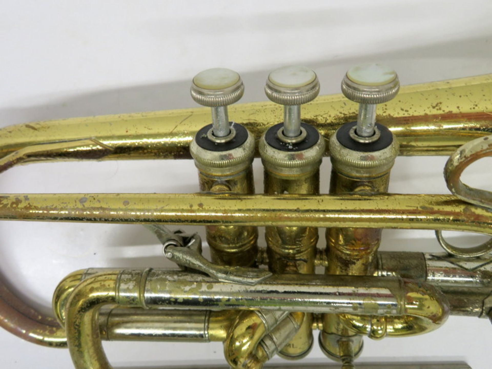 Bach Stradivarius 184 Cornet With Case. Serial Number: 519486. Please Note That This Item - Image 6 of 17