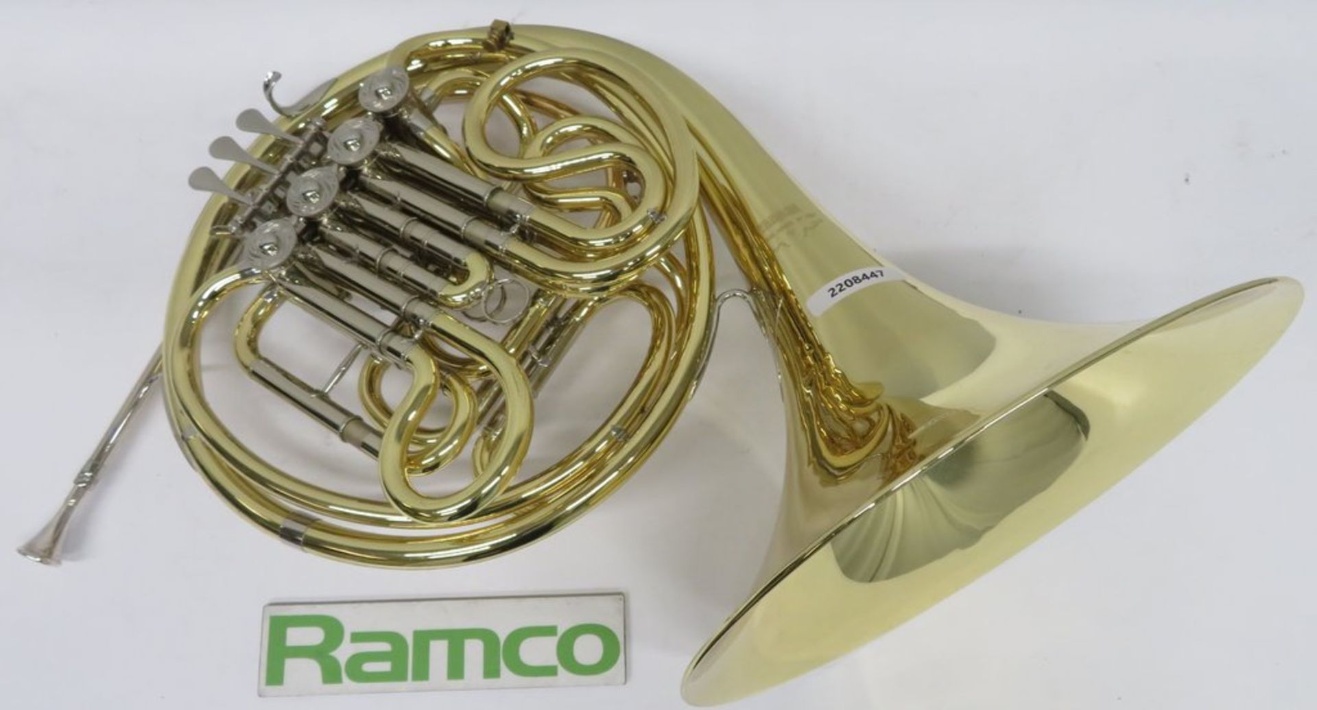 Yamaha YHR 667V French Horn With Case. Serial Number: 001738. This Item Has Not Been Teste - Image 4 of 16