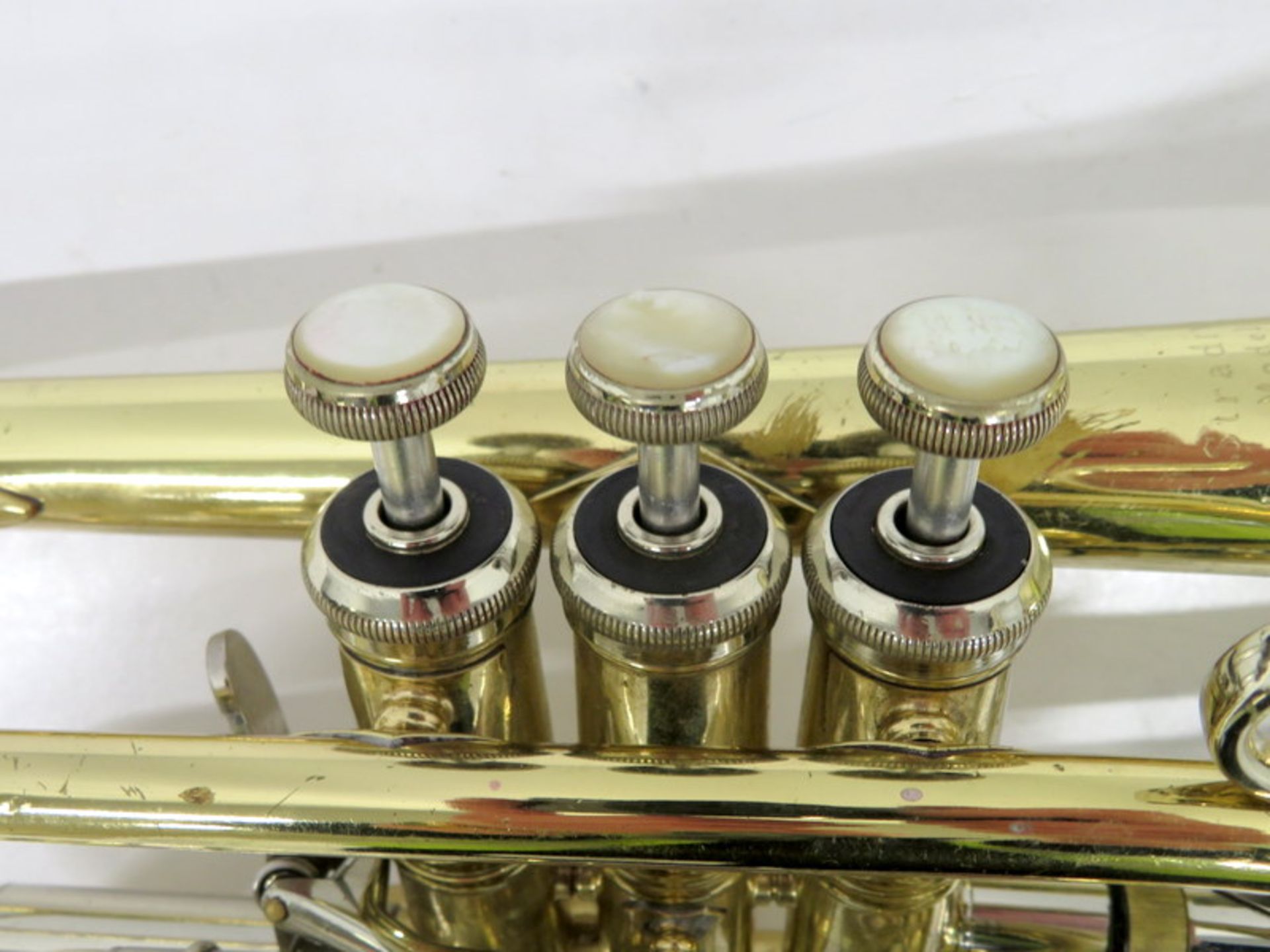 Bach Stradivarius 184 Cornet With Case. Serial Number: 551026. Please Note That This Item - Image 8 of 17