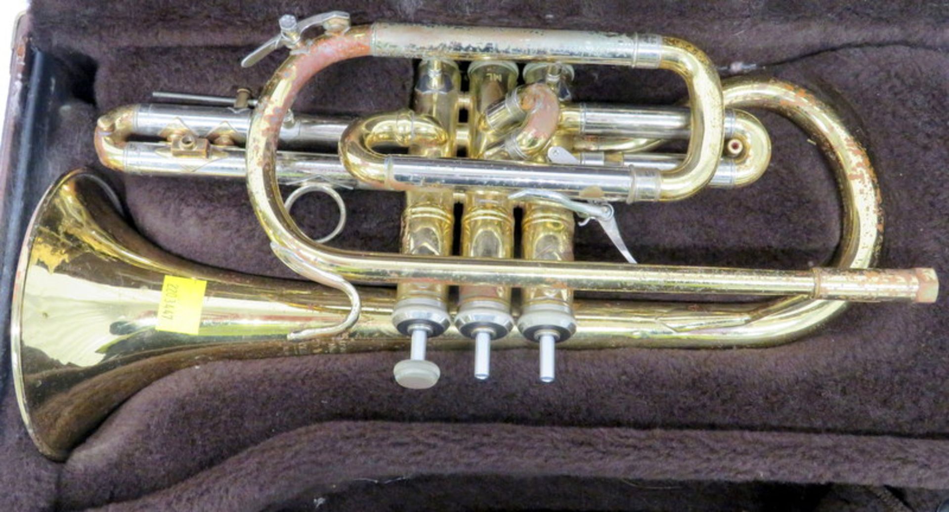 Bach Stradivarius 184 Cornet With Case. Serial Number: 504750. Please Note That This Item - Image 2 of 16