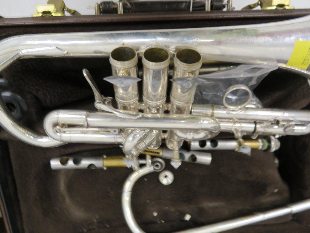 4x Vincent Bach Stradivarius 184 cornets with cases. Serial Numbers: 519302, 528842, 58489 - Image 20 of 30