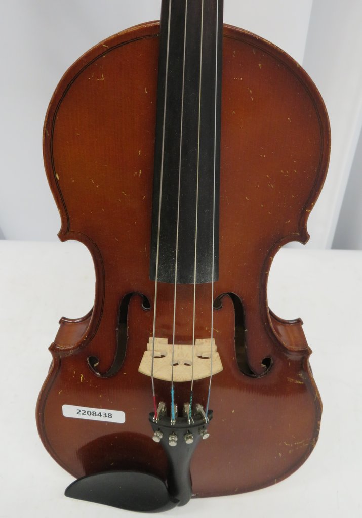 Blessing number 12 violin with case. 15 1/2 inch body. Please note that this item is sold - Image 6 of 14