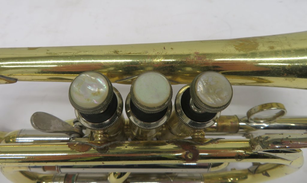 Bach Stradivarius 184 ML cornet with case. Serial number: 511745. Please note that this i - Image 9 of 19