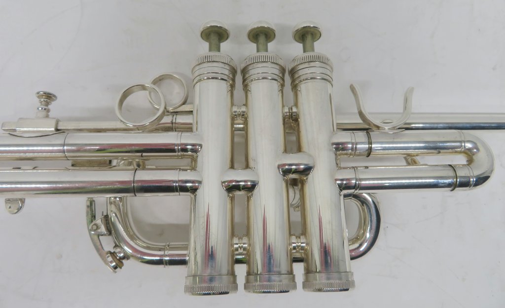 Besson International BE706 fanfare trumpet with case. Serial number: 884561. Please note - Image 8 of 16