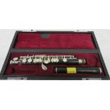 Yamaha 62 piccolo with case. Serial number: 44995. Please note that this item is sold as