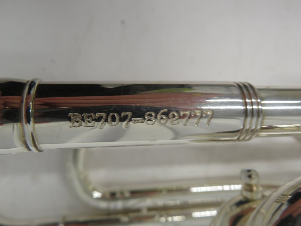 Besson BE707 International tenor trombone with case. Serial number: 862777. Please note t - Image 12 of 13
