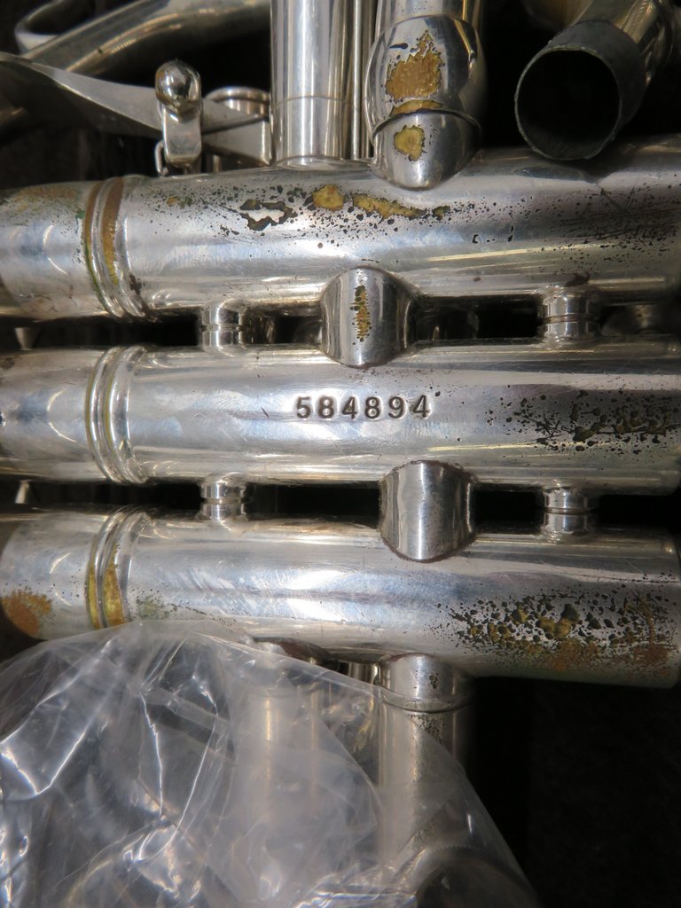 4x Vincent Bach Stradivarius 184 cornets with cases. Serial Numbers: 519302, 528842, 58489 - Image 19 of 30