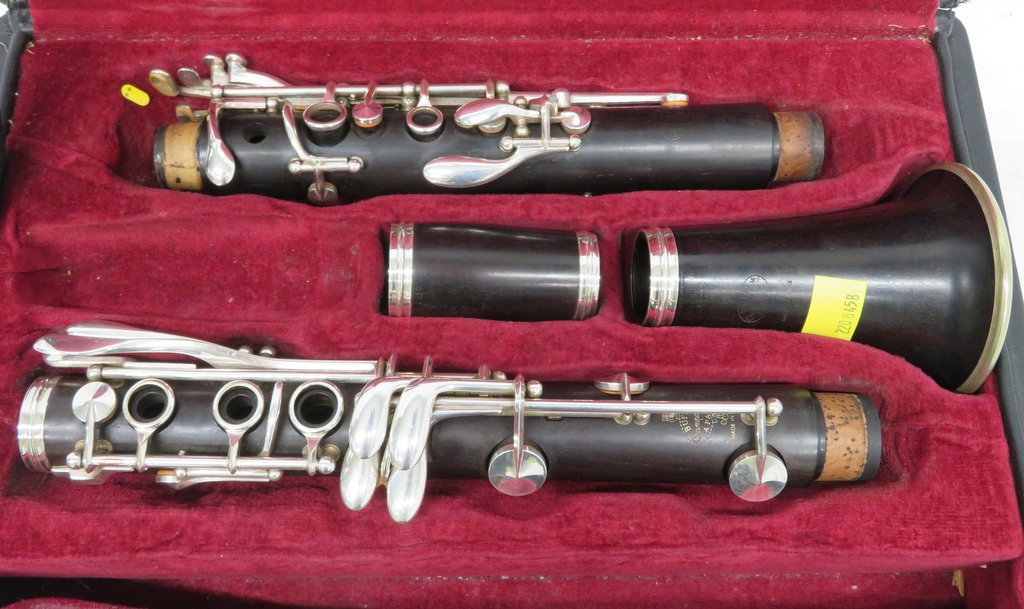 Buffet Crampon R13 clarinet (approx 59.5cm not including mouth piece) with case. Serial nu - Image 2 of 17