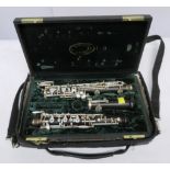 Howarth of London oboe with case. Serial number:5768. Please note that this item is sold