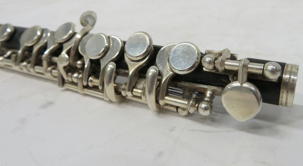 Pearl Flute PFP105 piccolo with case. Serial number: 3640. Please note that this item is s - Image 5 of 11