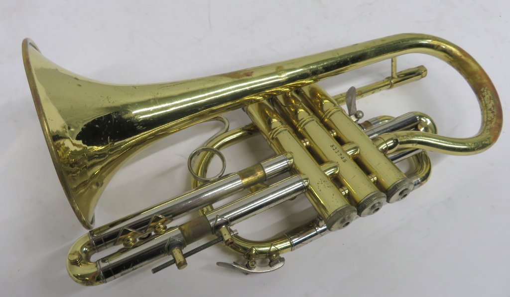 Bach Stradivarius 184 ML cornet with case. Serial number: 511745. Please note that this i - Image 15 of 19