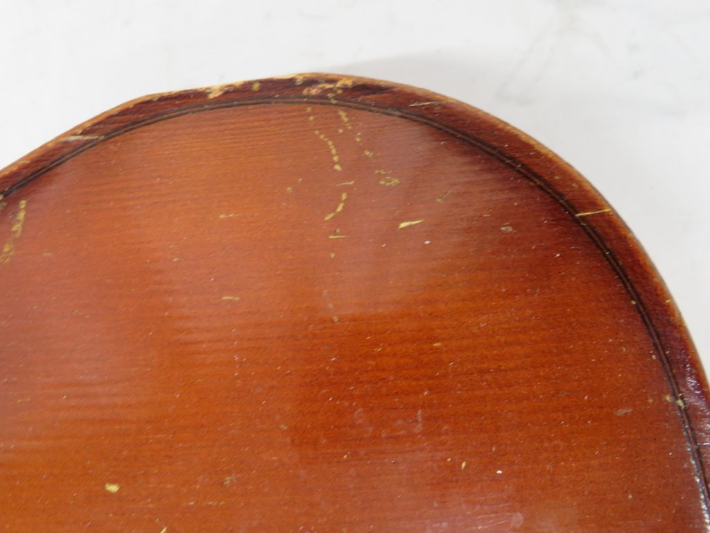 Blessing number 12 violin with case. 15 1/2 inch body. Please note that this item is sold - Image 11 of 14