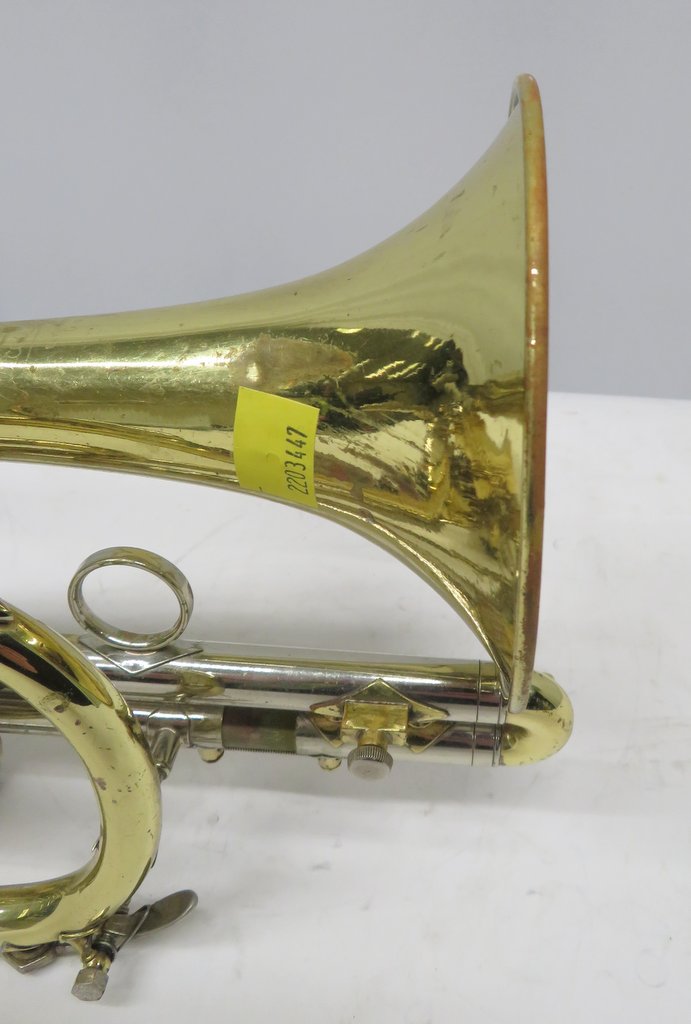 Bach Stradivarius 184 ML cornet with case. Serial number: 511745. Please note that this i - Image 5 of 19