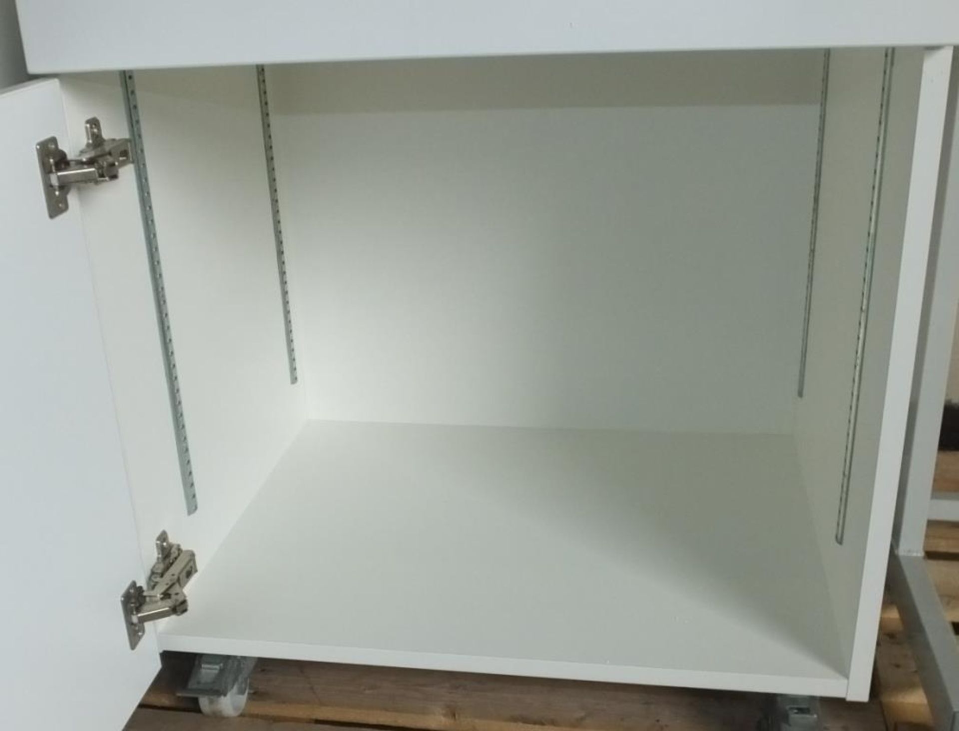 White Wooden Lab Cabinet Mobile L660 x W530 x H810mm - Image 3 of 3