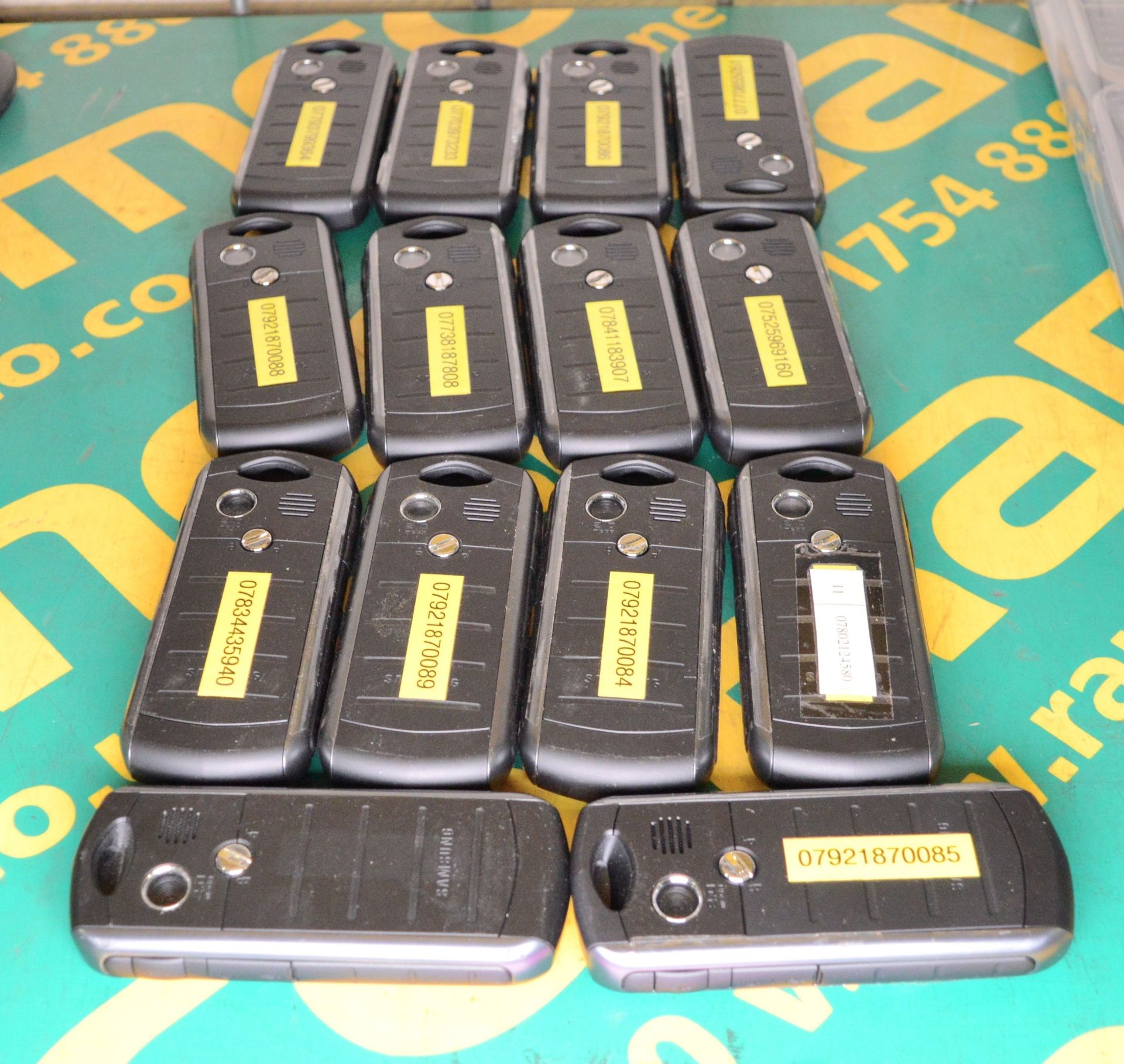 14x Samsung Mobile Phones - Batteries may be missing. - Image 2 of 2