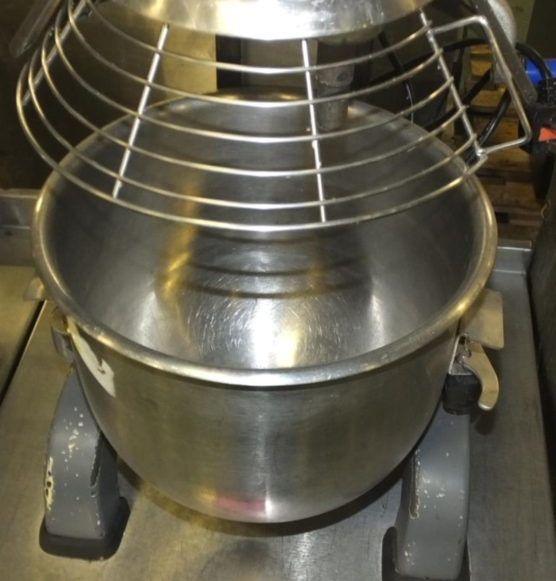 AS SPARES OR REPAIRS - Vollrath electric mixer - 2x bowls - Image 2 of 3