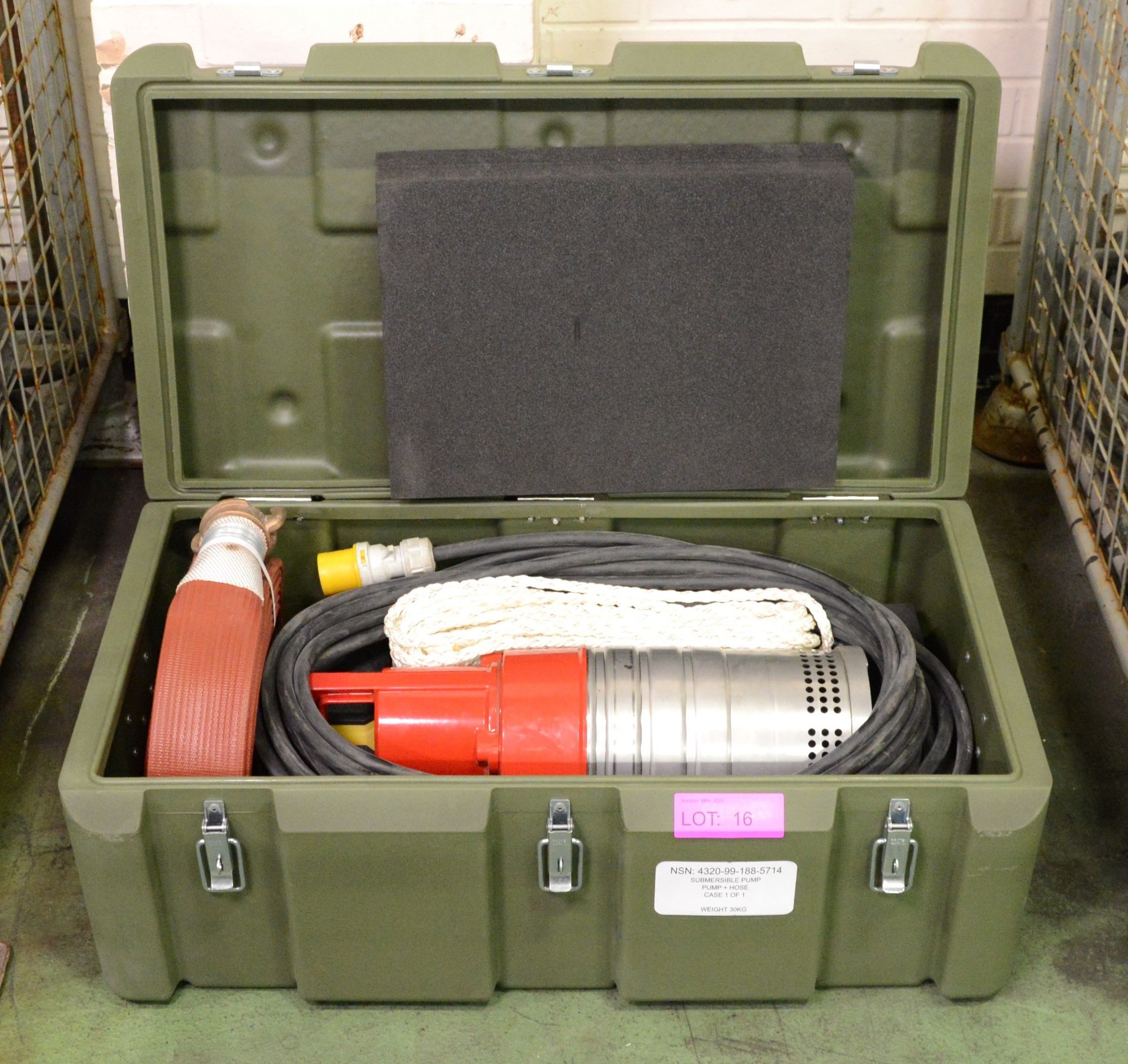 Grindex Minex TypeG1005 Submersible Pump Hose 110V In a Case.