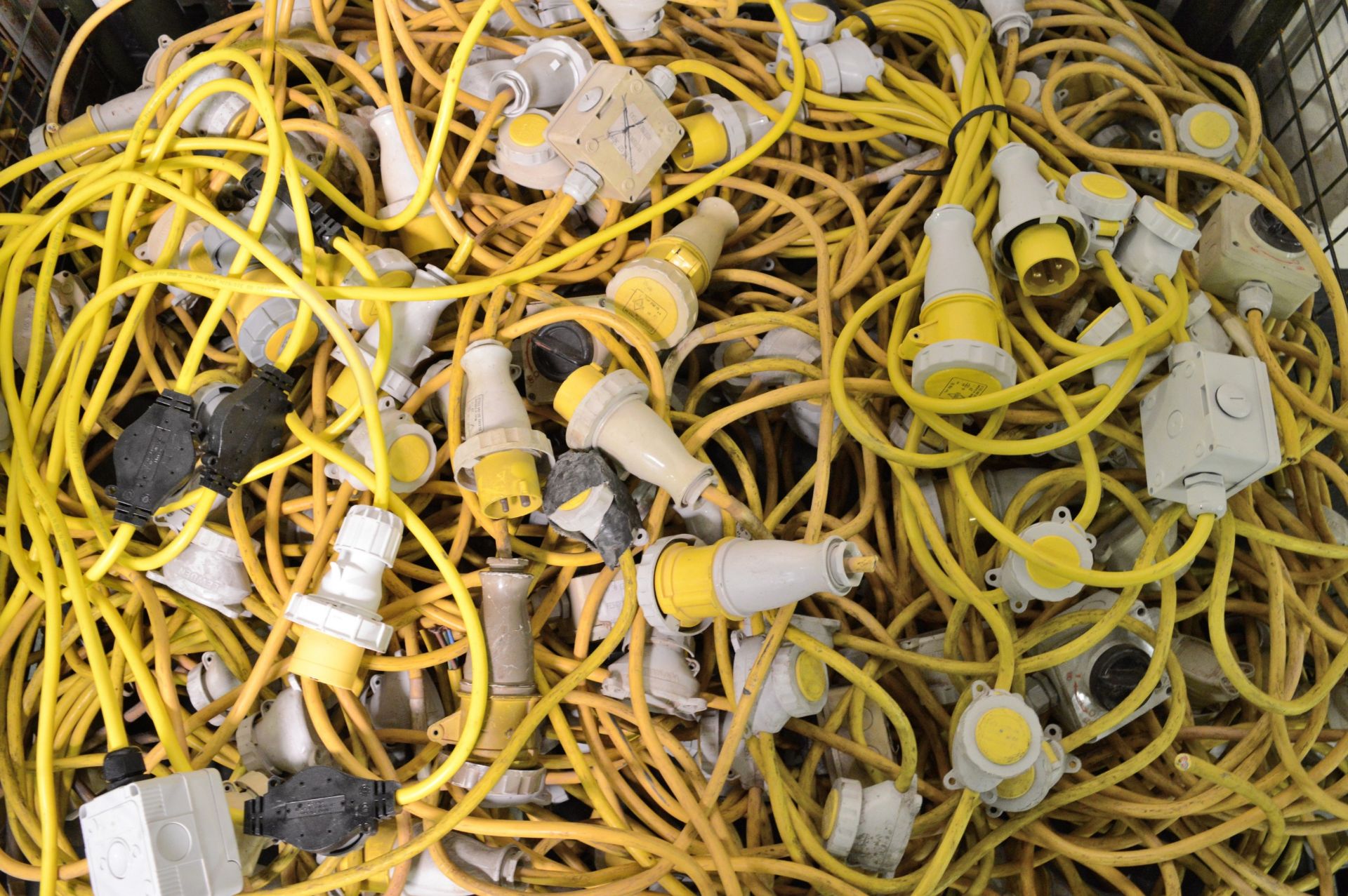 27x Festoon 6 Plug String Lighting 110V. - Image 2 of 2