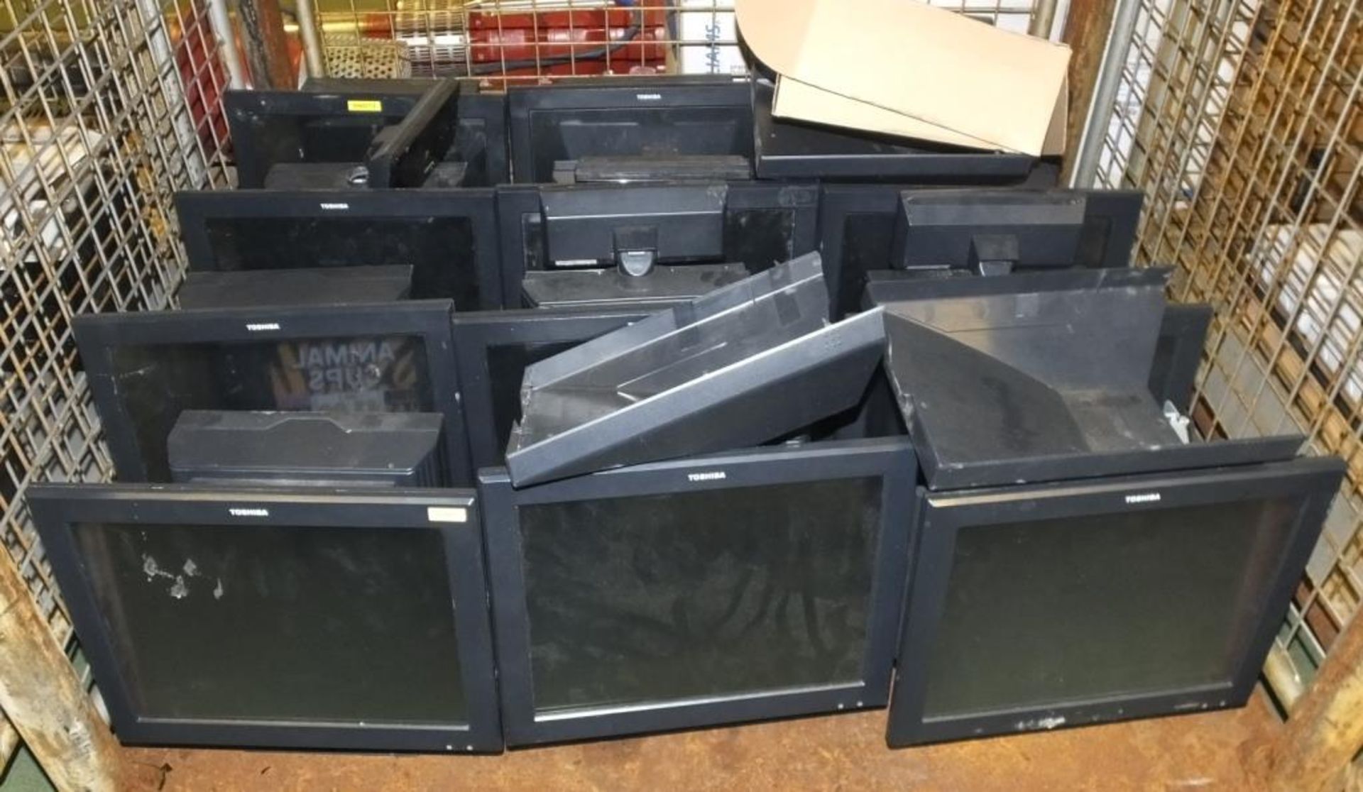 12x Toshiba flat screen monitors