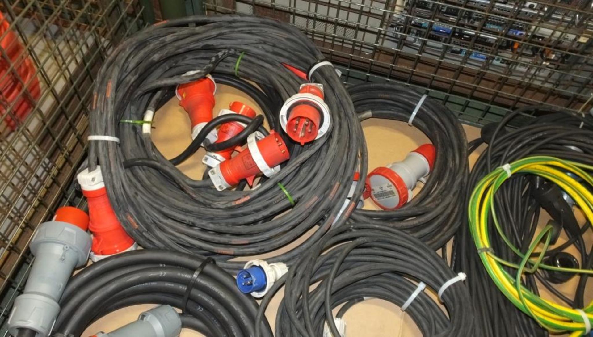 Various Electrical Extension Cable With IP Connectors, Electrical PM-6 Extension Cables - Image 2 of 5