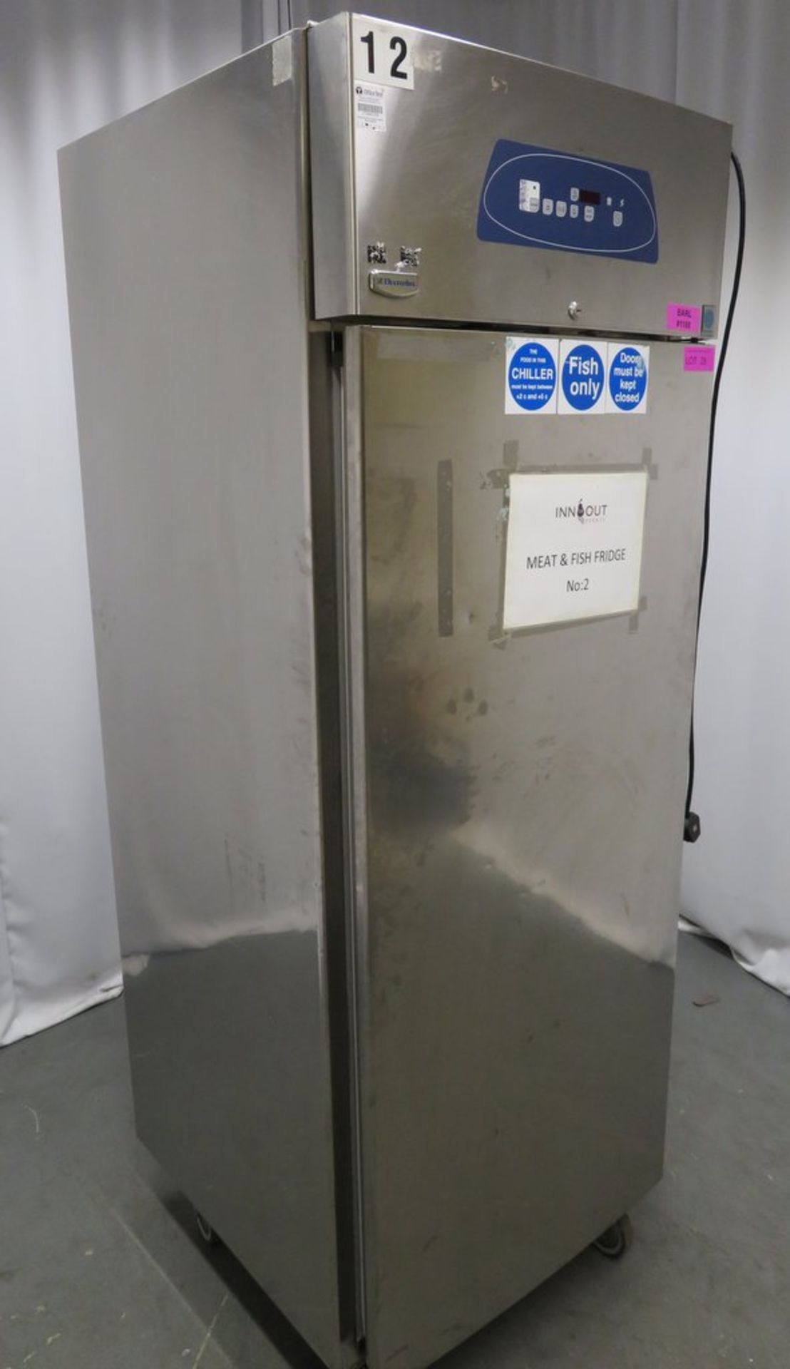 Electrolux single door upright meat & fish fridge, +10C / -2C, 1 phase electric - Image 2 of 9