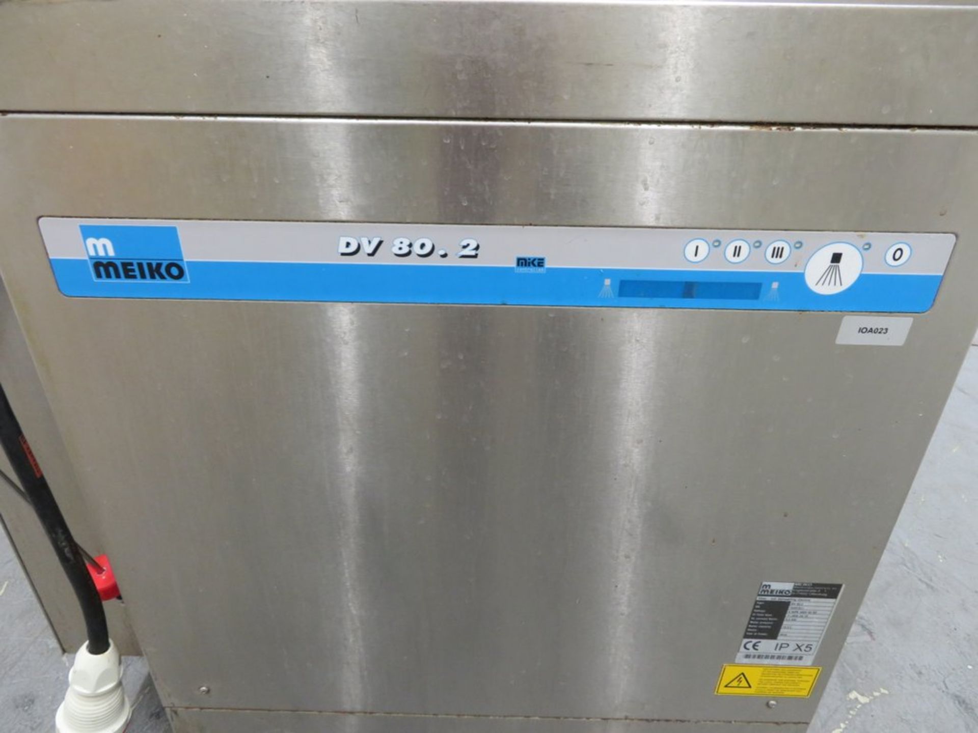 Meiko DV80.2 dishwasher, 3 phase electric - Image 4 of 10