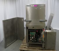 Winterhalter GS502 Energy dishwasher with extraction, 3 phase electric