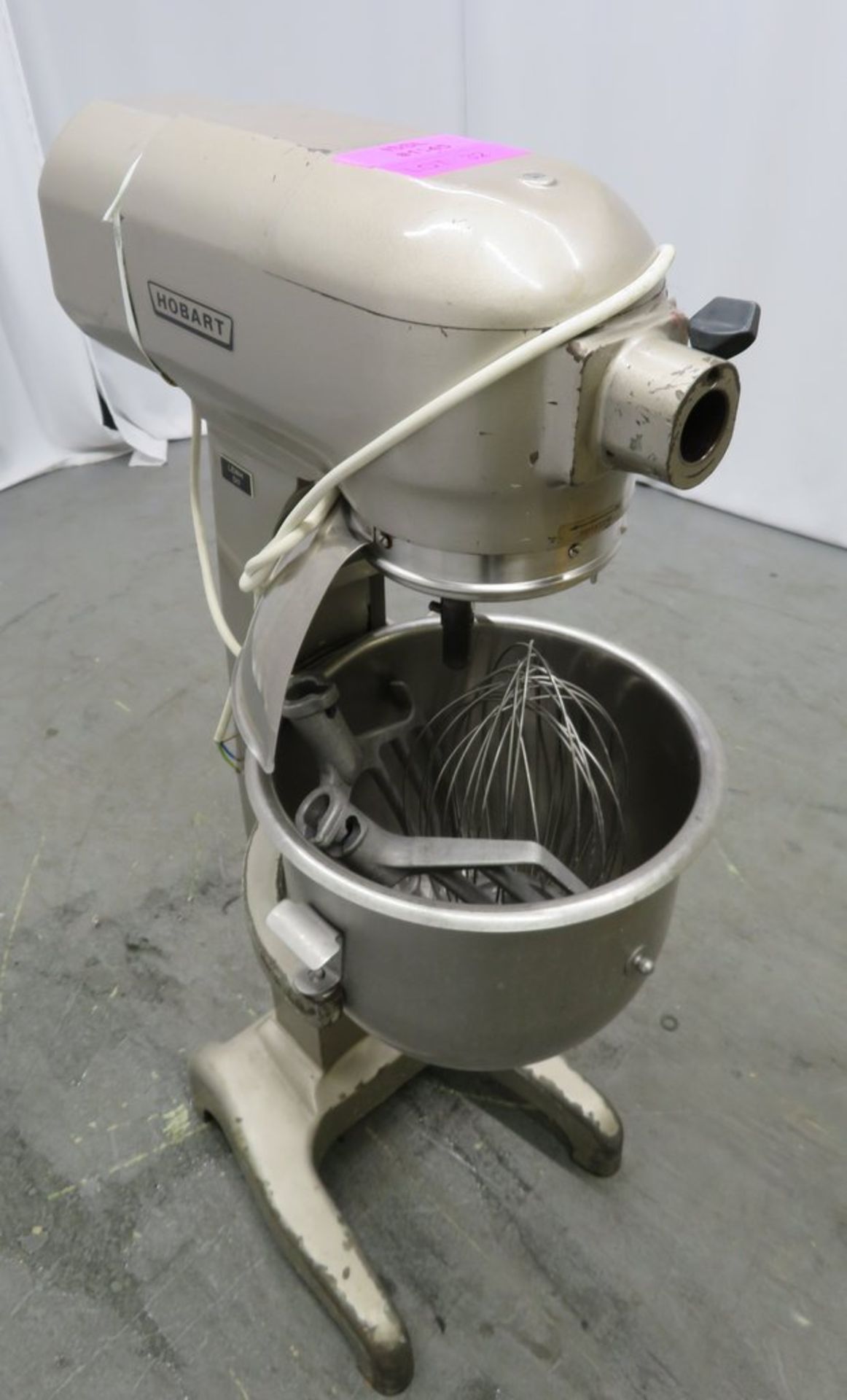 Hobart A200N 20 litre mixer , 1 phase electric - Image 2 of 9