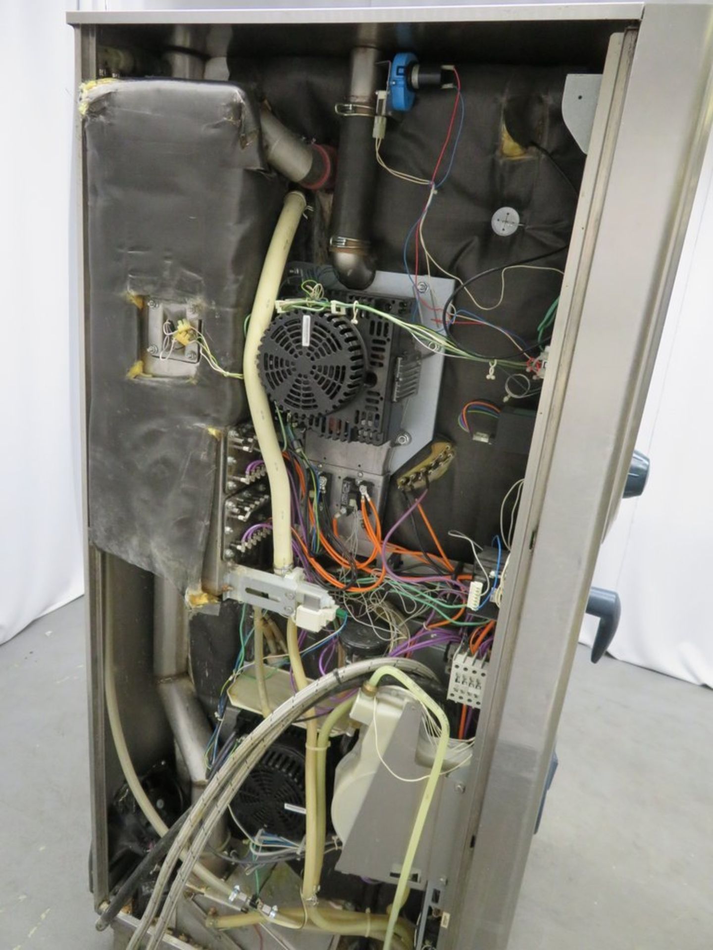 Rational SCC 201 20 grid combi oven, 3 phase electric - Image 13 of 13