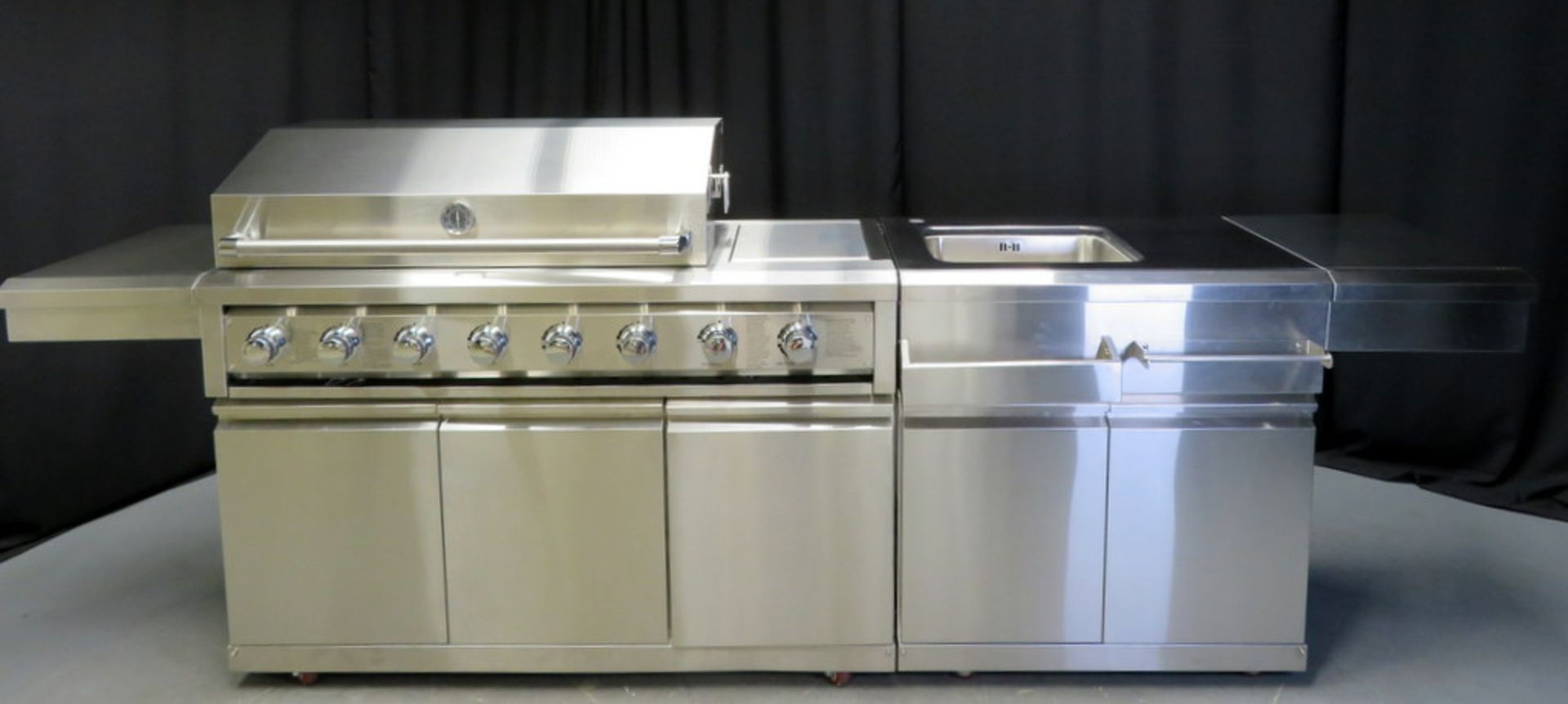 Gas 6 burner BBQ with infrared rear burner & side burner, including sink unit with cupboards