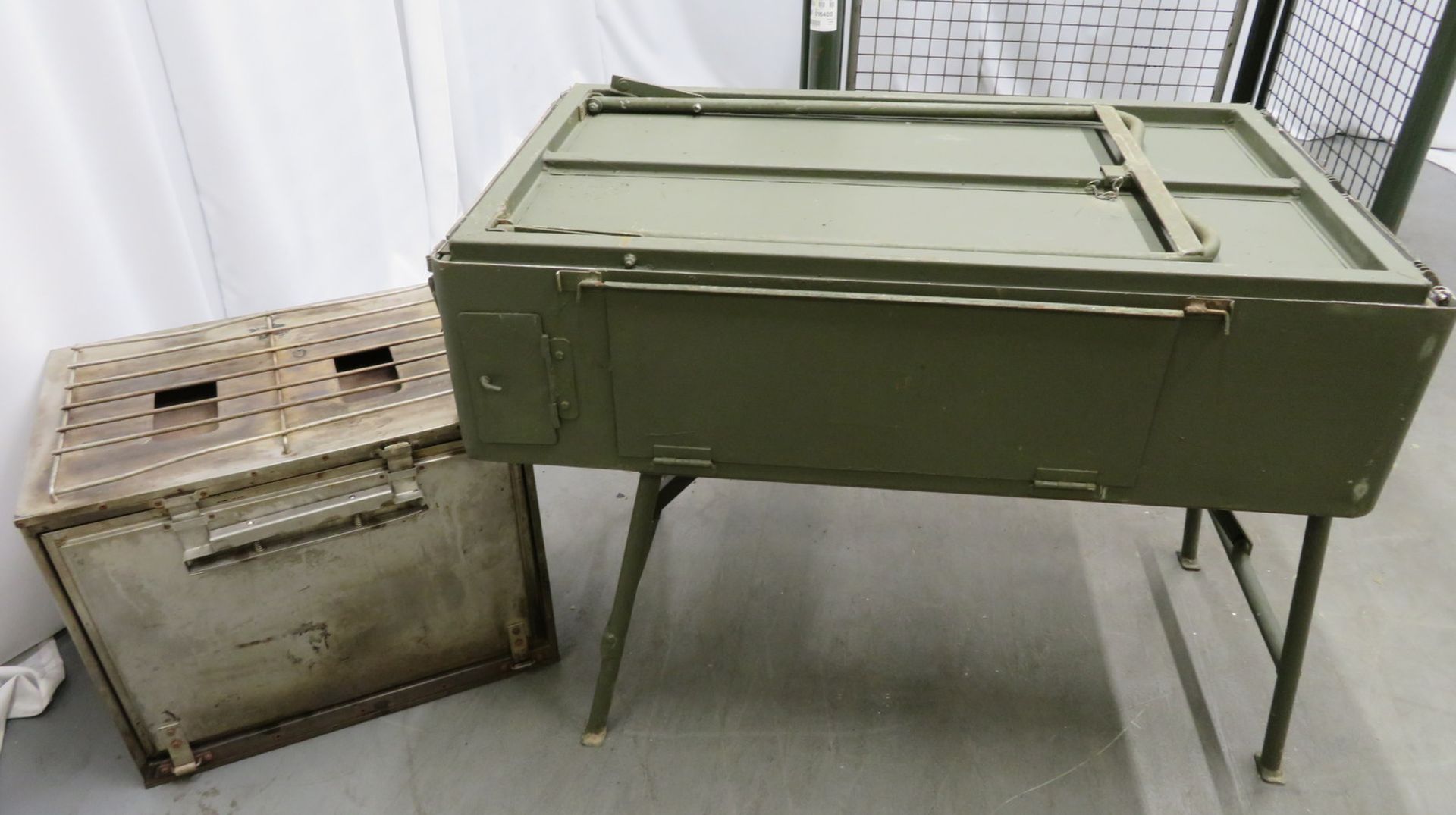 British Army No 5 field cooker & G1 No 5 hot box field oven set. - Image 19 of 19