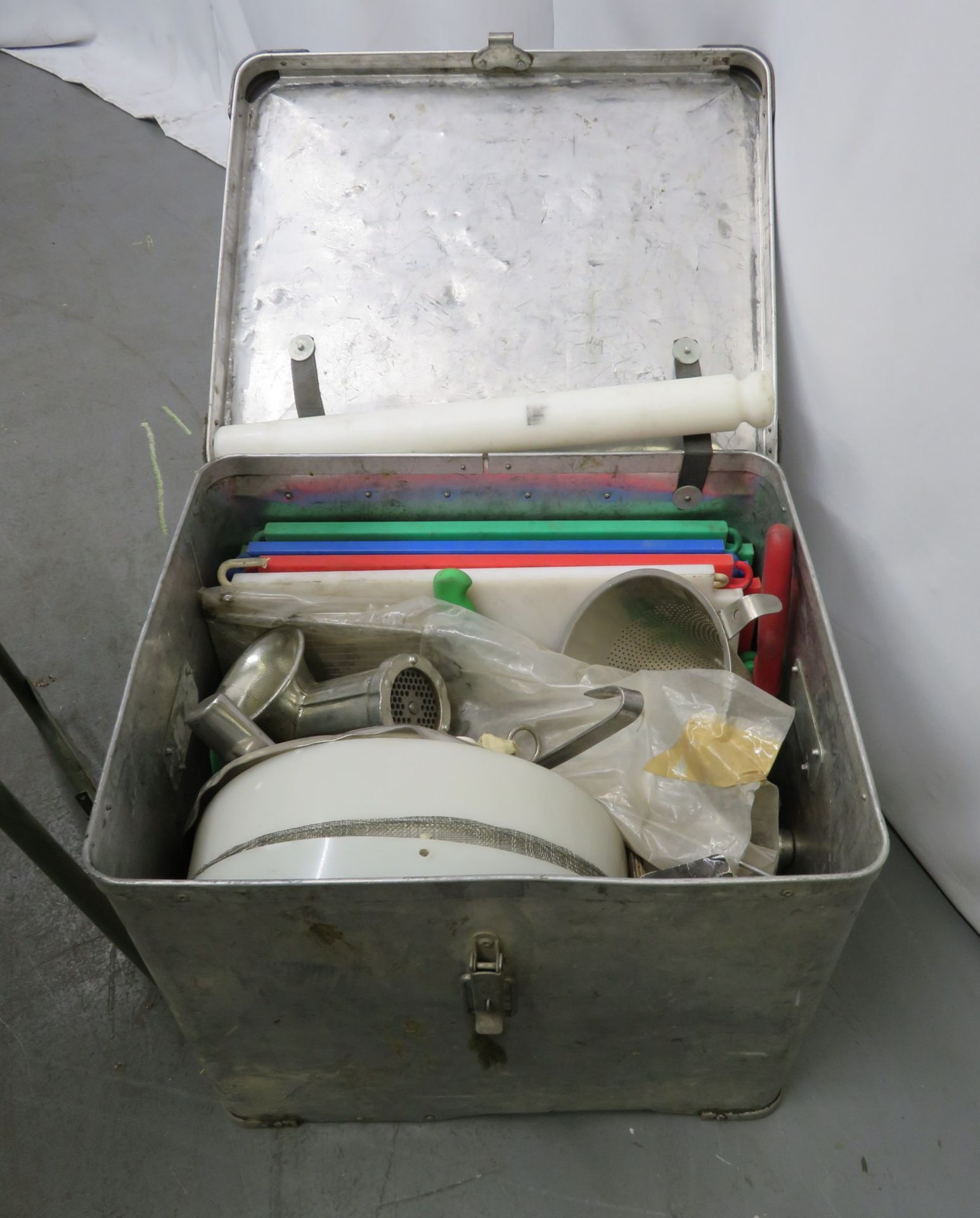 British Army No 5 field cooker & G1 No 5 hot box field oven set. - Image 11 of 18