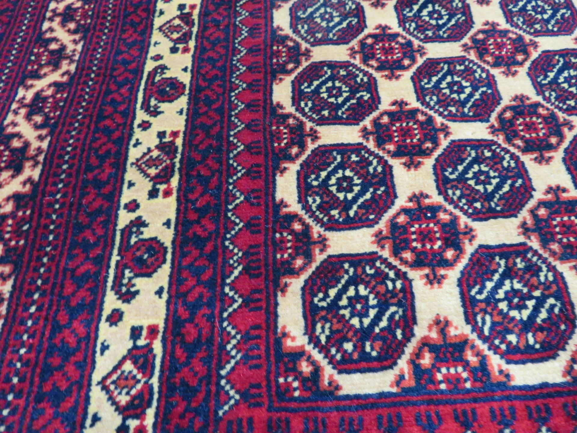 Khal Mohammadi 'Khawaja Roshnai' Afghan rug measures 3.5m L x 2.5m W - Image 8 of 13