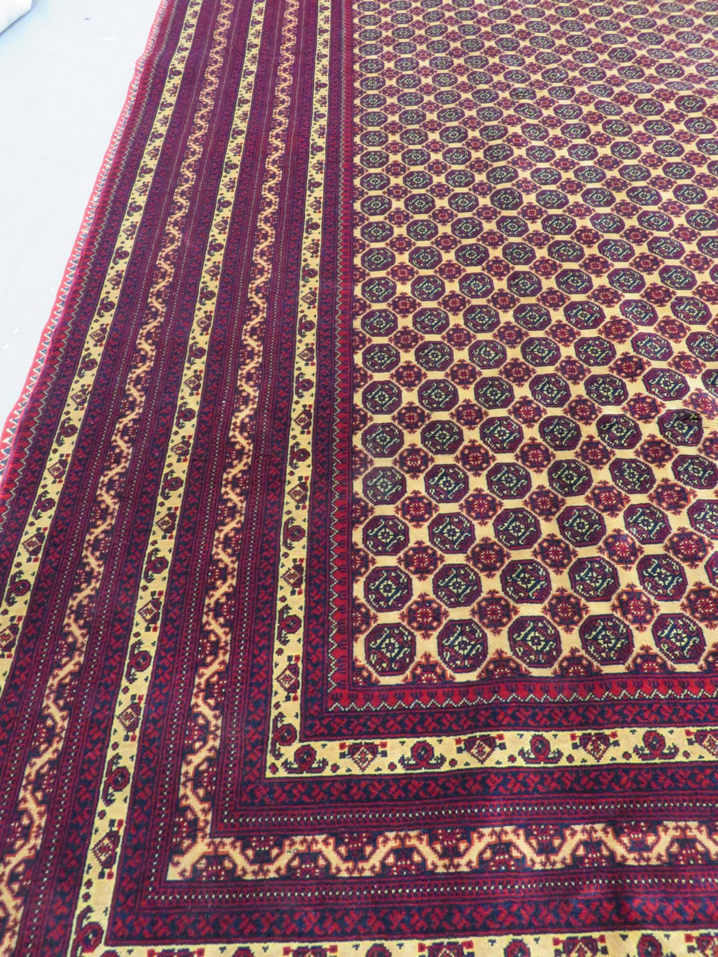Khal Mohammadi 'Khawaja Roshnai' Afghan rug measures 3.5m L x 2.5m W - Image 5 of 13