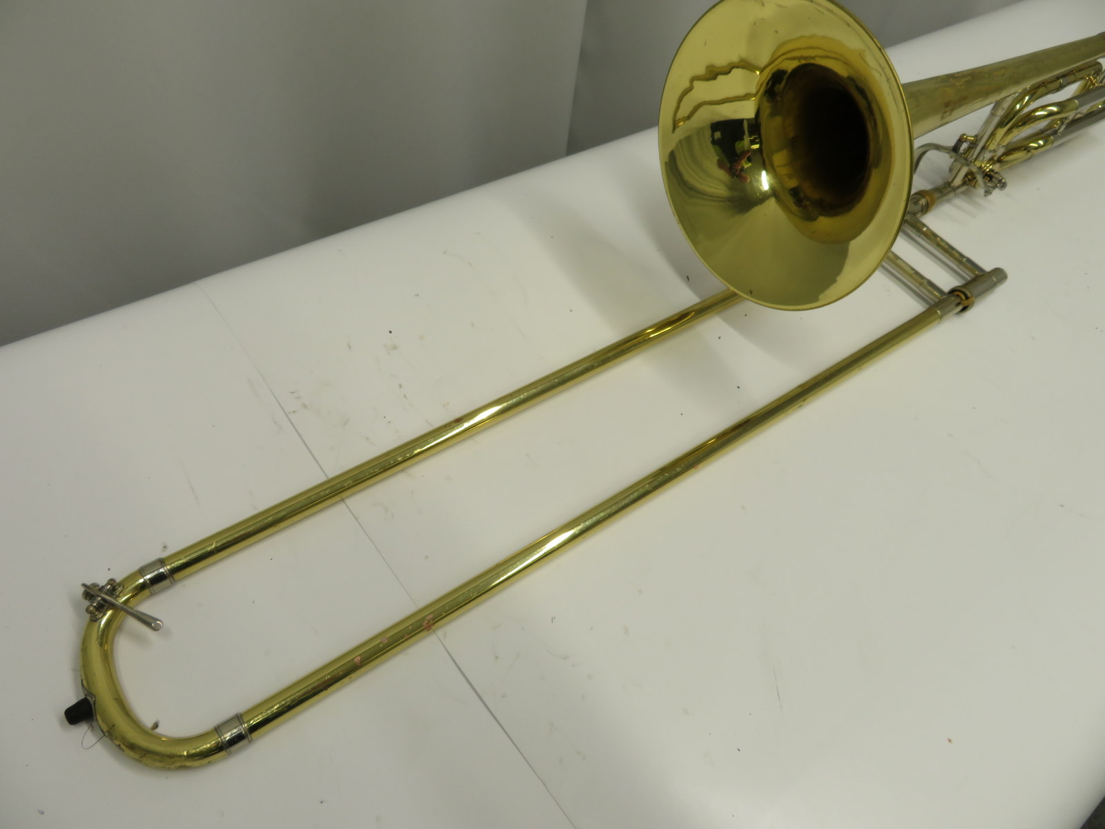 Bach Stradivarius model 42 trombone with case. Serial number: 89433. - Image 9 of 14