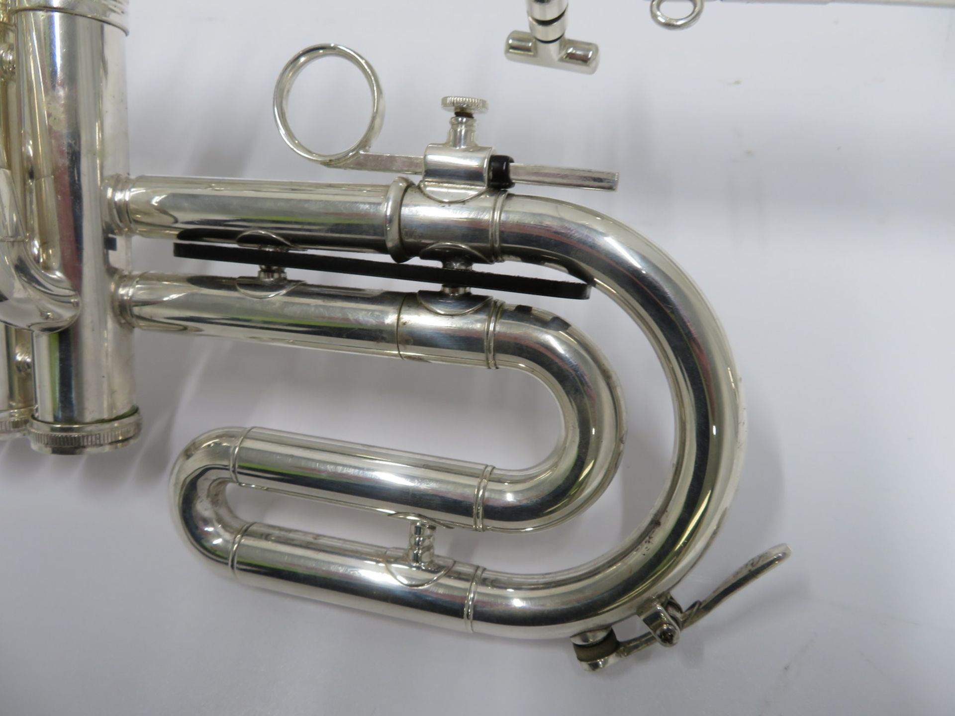 Smith-Watkins fanfare trumpet with case. Serial number: 33104. - Image 8 of 17