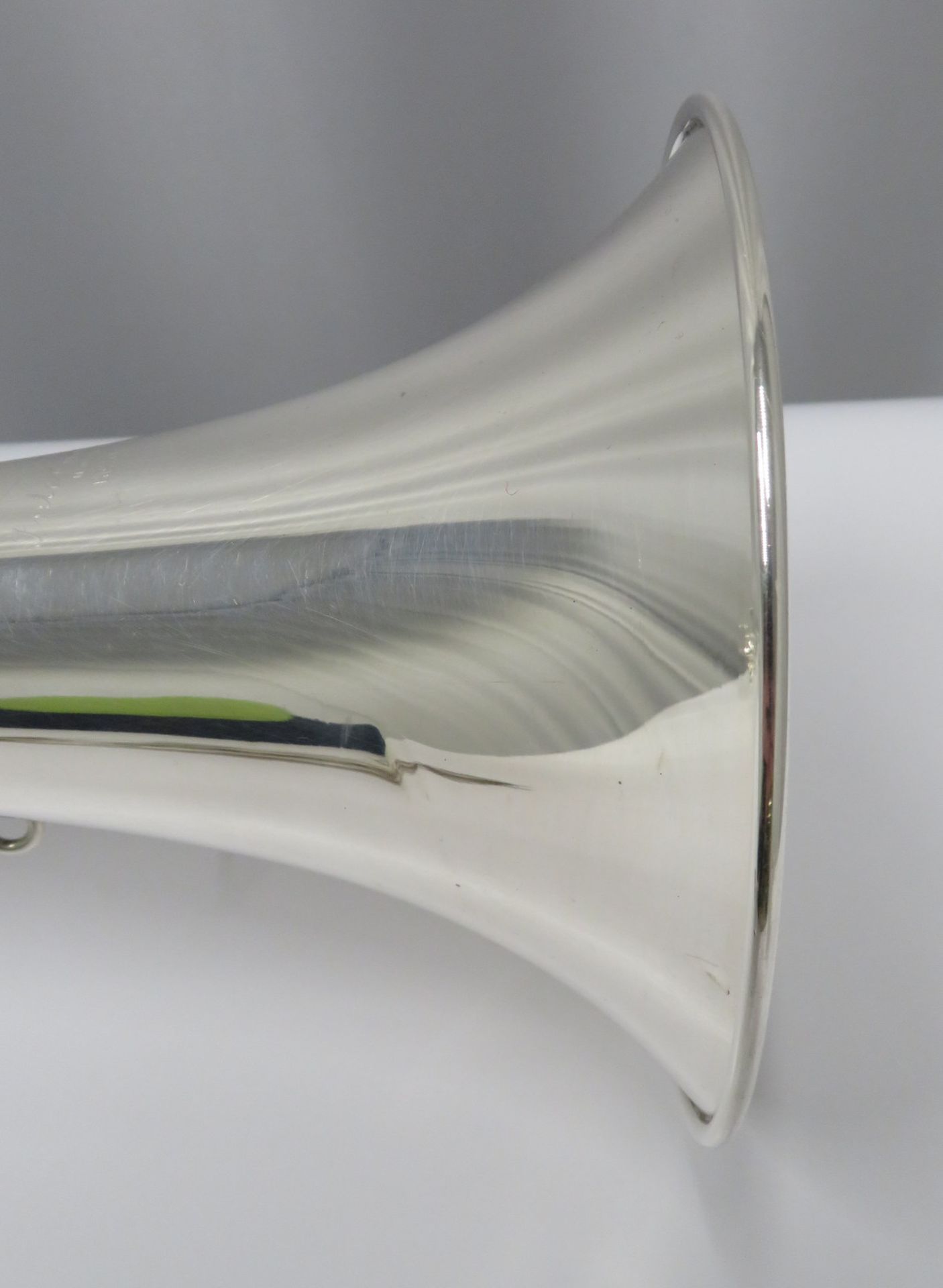 Besson International BE708 fanfare trumpet with case. Serial number: 887800. - Image 9 of 14