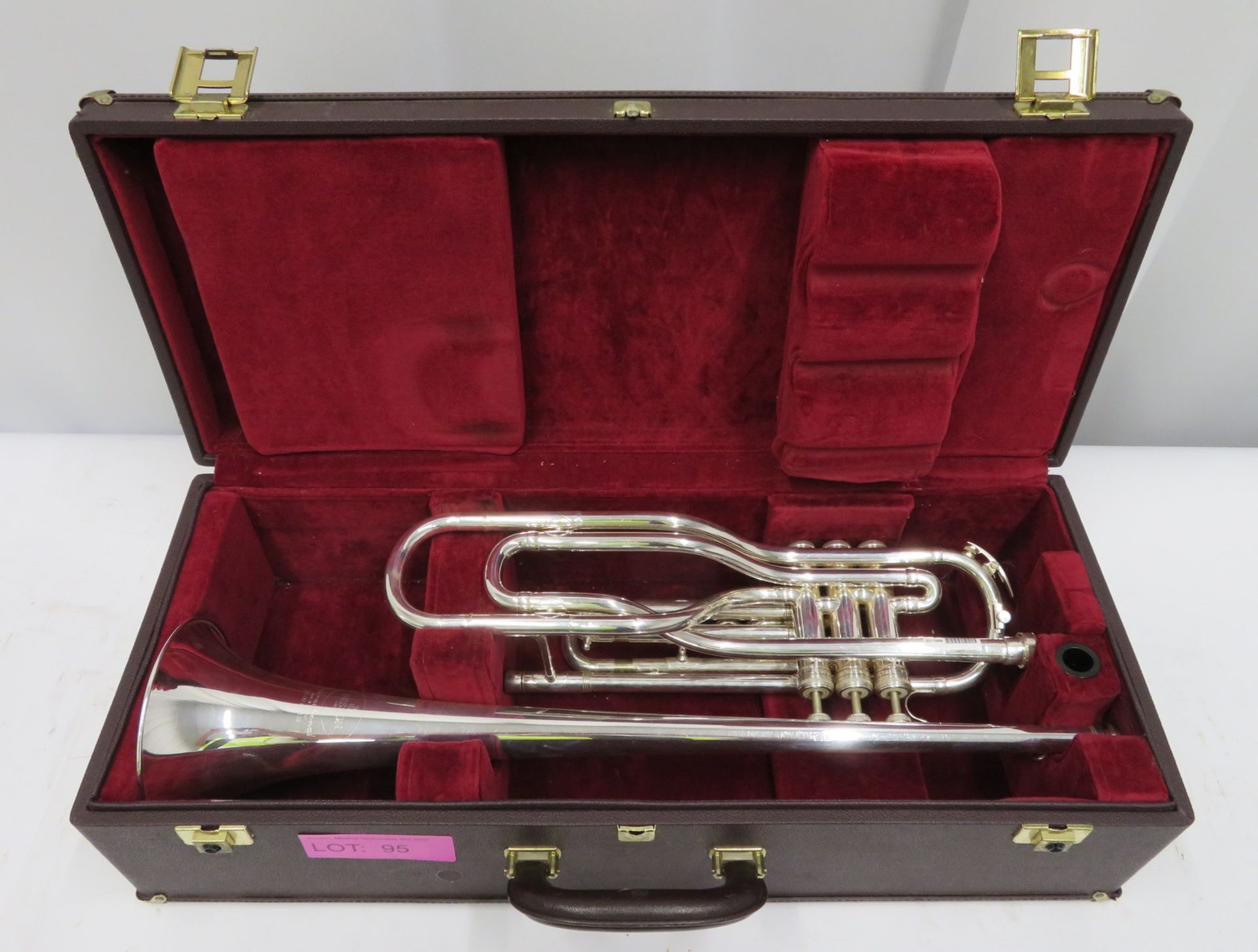 Besson International BE707 fanfare trumpet with case. Serial number: 891438.