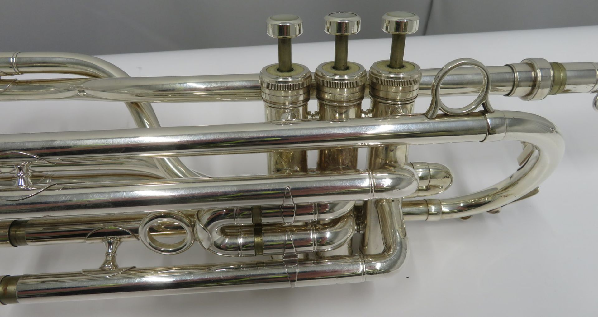 Besson International BE707 fanfare trumpet with case. Serial number: 884160. - Image 5 of 17