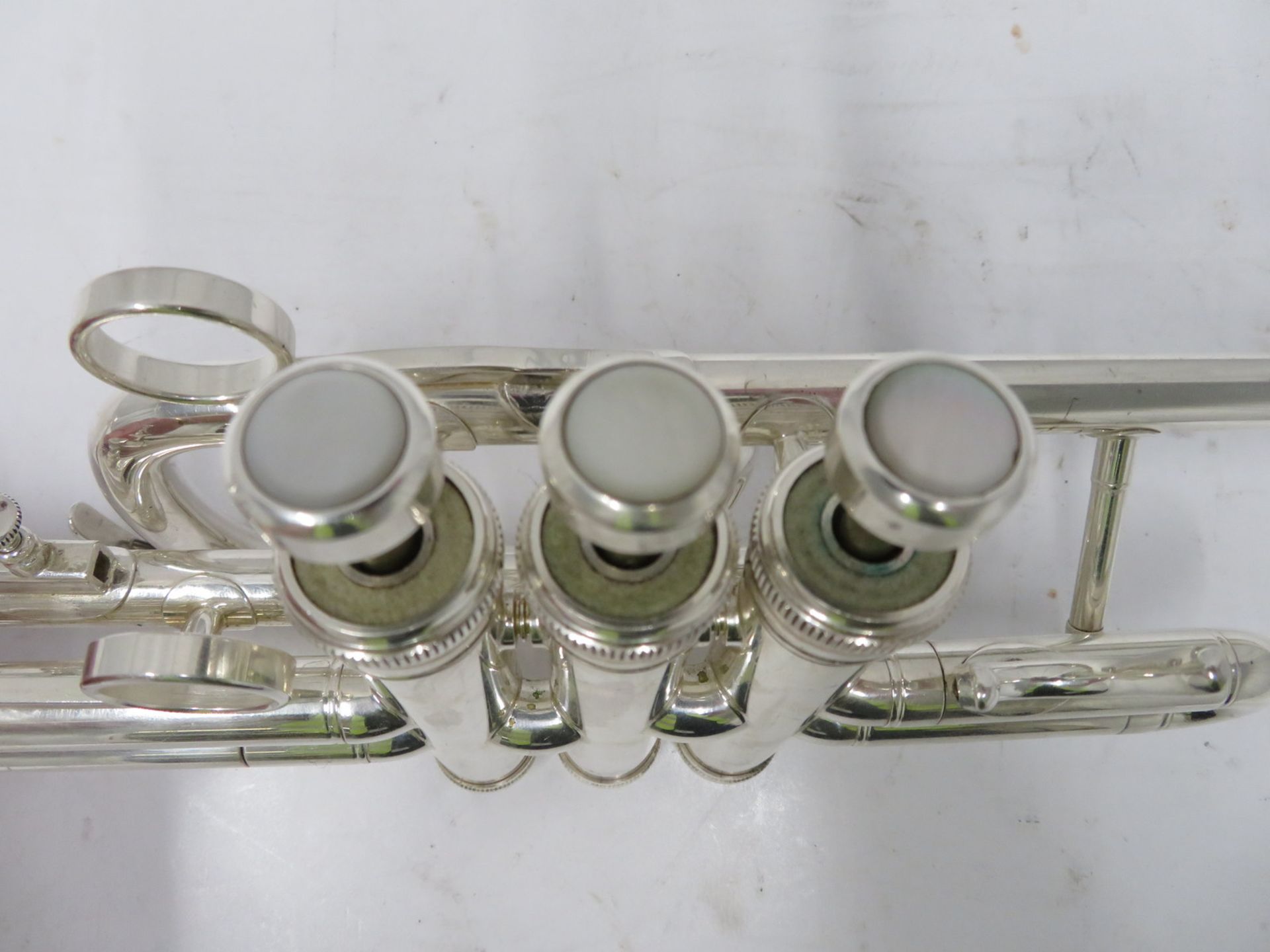 Besson International BE706 fanfare trumpet with case. Serial number: 889469. - Image 6 of 11