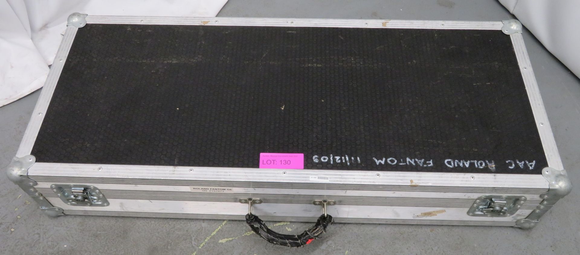 Roland Fantom 66 keyboard in flight case. Serial number: ZY67873. - Image 10 of 10