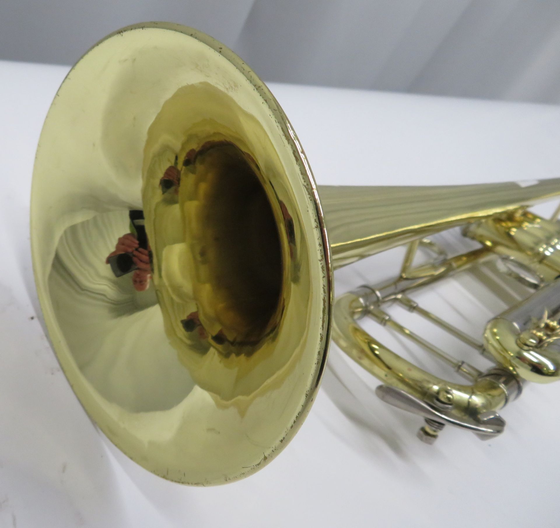 Bach Stradivarius model 37 ML trumpet with case. Serial number: 500793. - Image 12 of 12