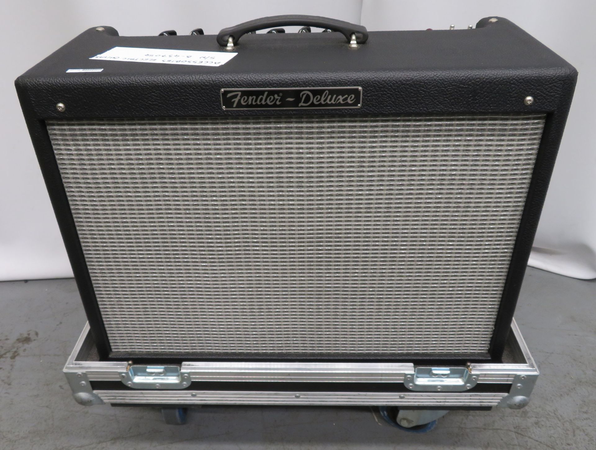 Fender Deluxe PR246 guitar amp. Serial number: B-437054.