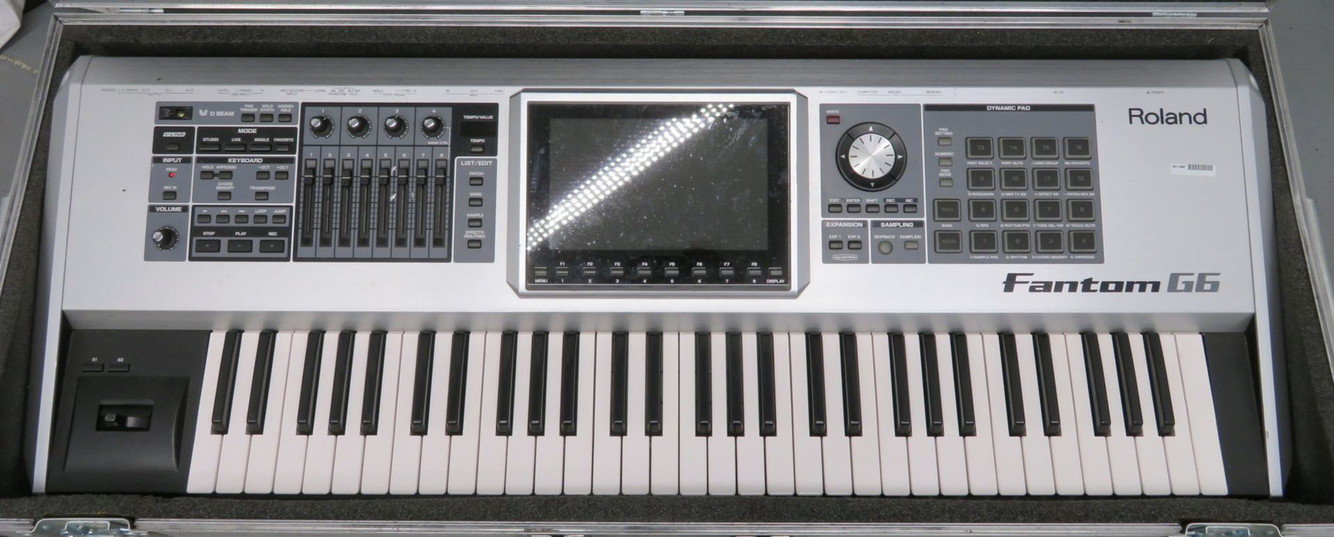 Roland Fantom 66 keyboard in flight case. Serial number: ZY67873. - Image 2 of 10